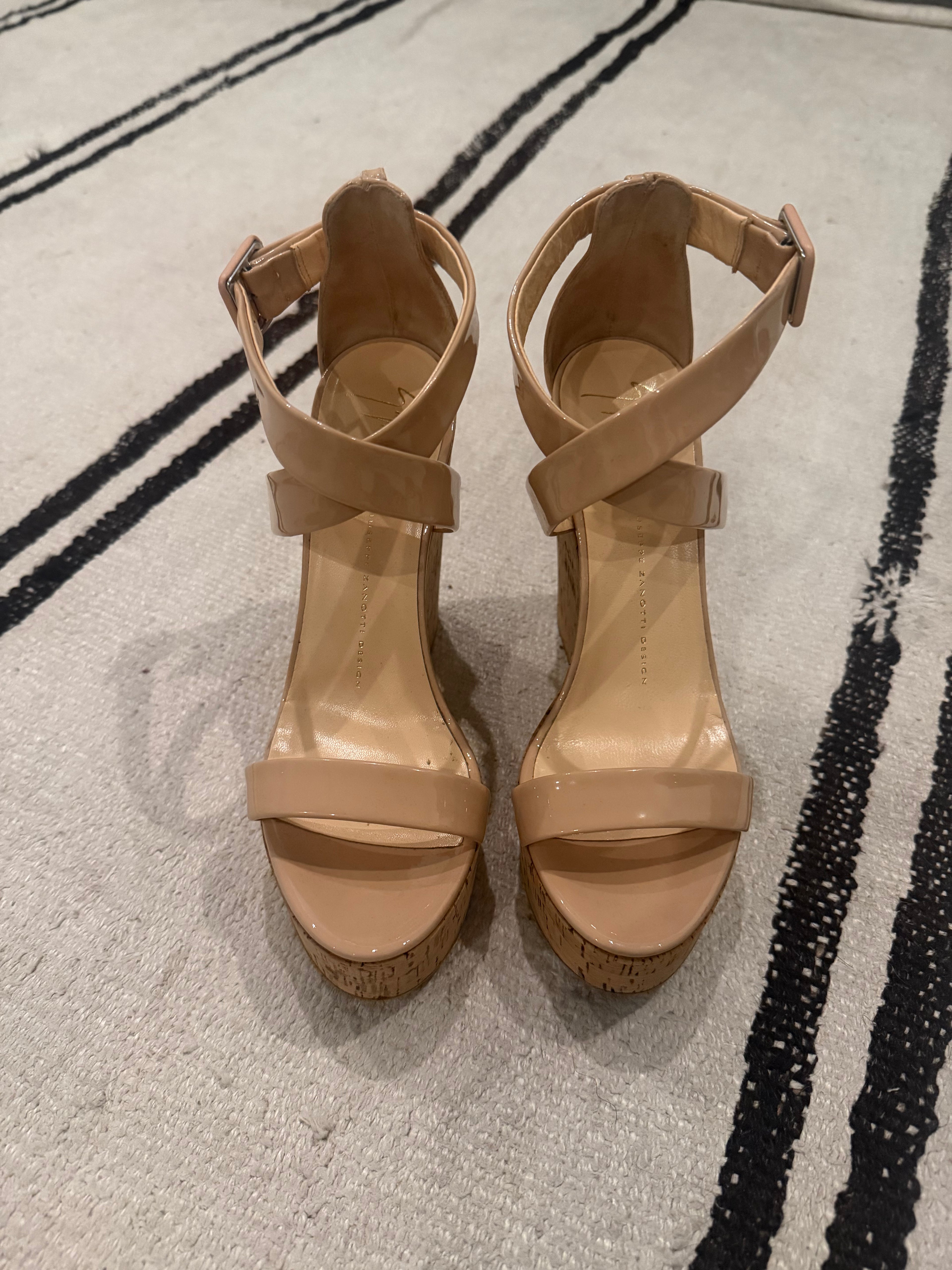 Giuseppe Zanotti Patent Leather Cork Wedges. Elegant Italian-crafted wedges in glossy nude patent leather with a cork platform heel - 38